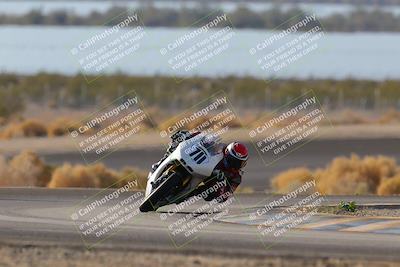 media/Dec-18-2022-SoCal Trackdays (Sun) [[8099a50955]]/Turn 14 (940am)/